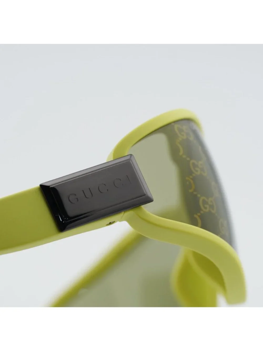 Gucci GG2011S 002 Sunglasses Acid Green Geometric Frame, Green Lenses